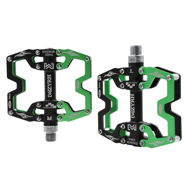 Pédales de VTT Vélo Ultraléger Alliage d'aluminium 3 roulements Pédales de vélo Pédales plates de vélo Ultralégères Alliage d'aluminium Roulement scellé avec cales Pédale adaptée pour VTT Vélo