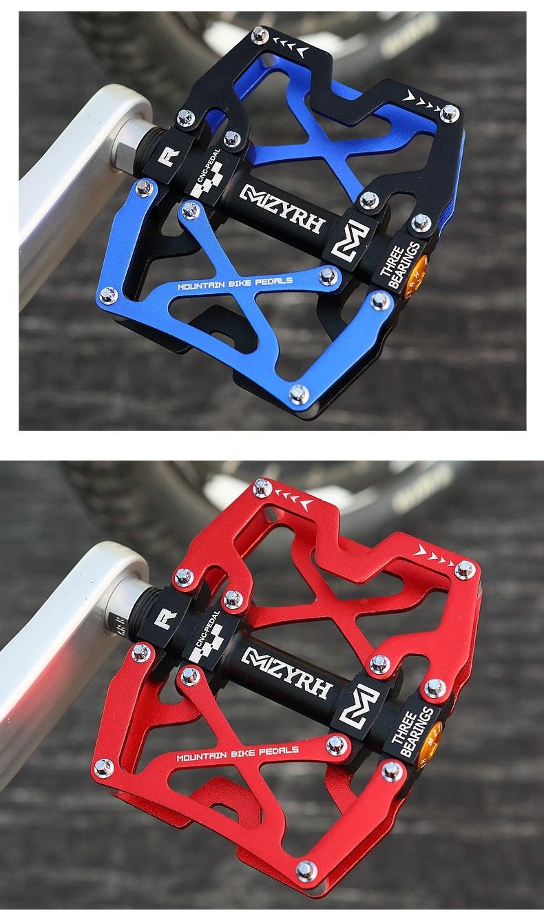 Pédales de VTT Vélo Ultraléger Alliage d'aluminium 3 roulements Pédales de vélo Pédales plates de vélo Ultralégères Alliage d'aluminium Roulement scellé avec cales Pédale adaptée pour VTT Vélo