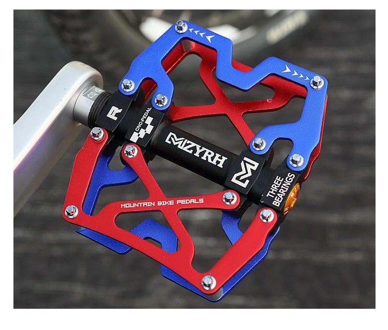Pédales de VTT Vélo Ultraléger Alliage d'aluminium 3 roulements Pédales de vélo Pédales plates de vélo Ultralégères Alliage d'aluminium Roulement scellé avec cales Pédale adaptée pour VTT Vélo