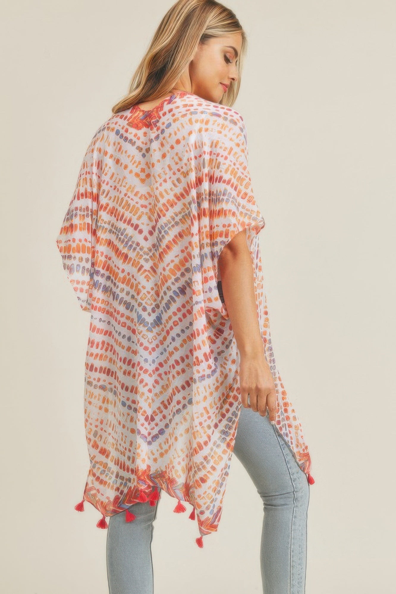 Kimono à glands avec motifs à plusieurs tirets