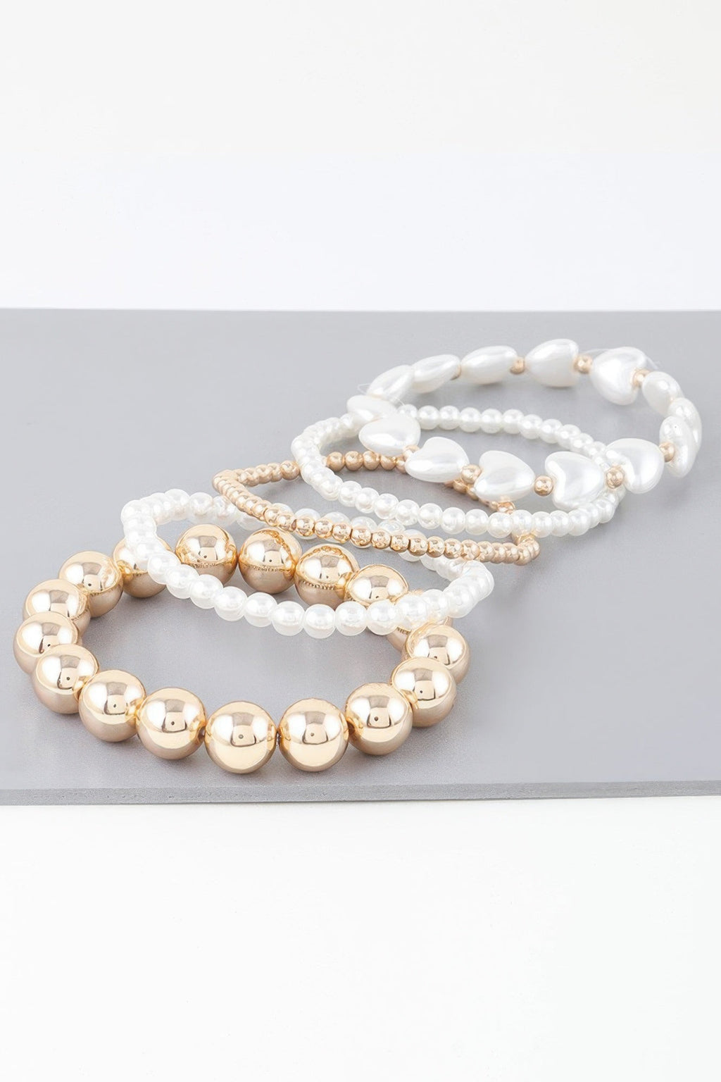 Bracelet à perles multi-cœurs