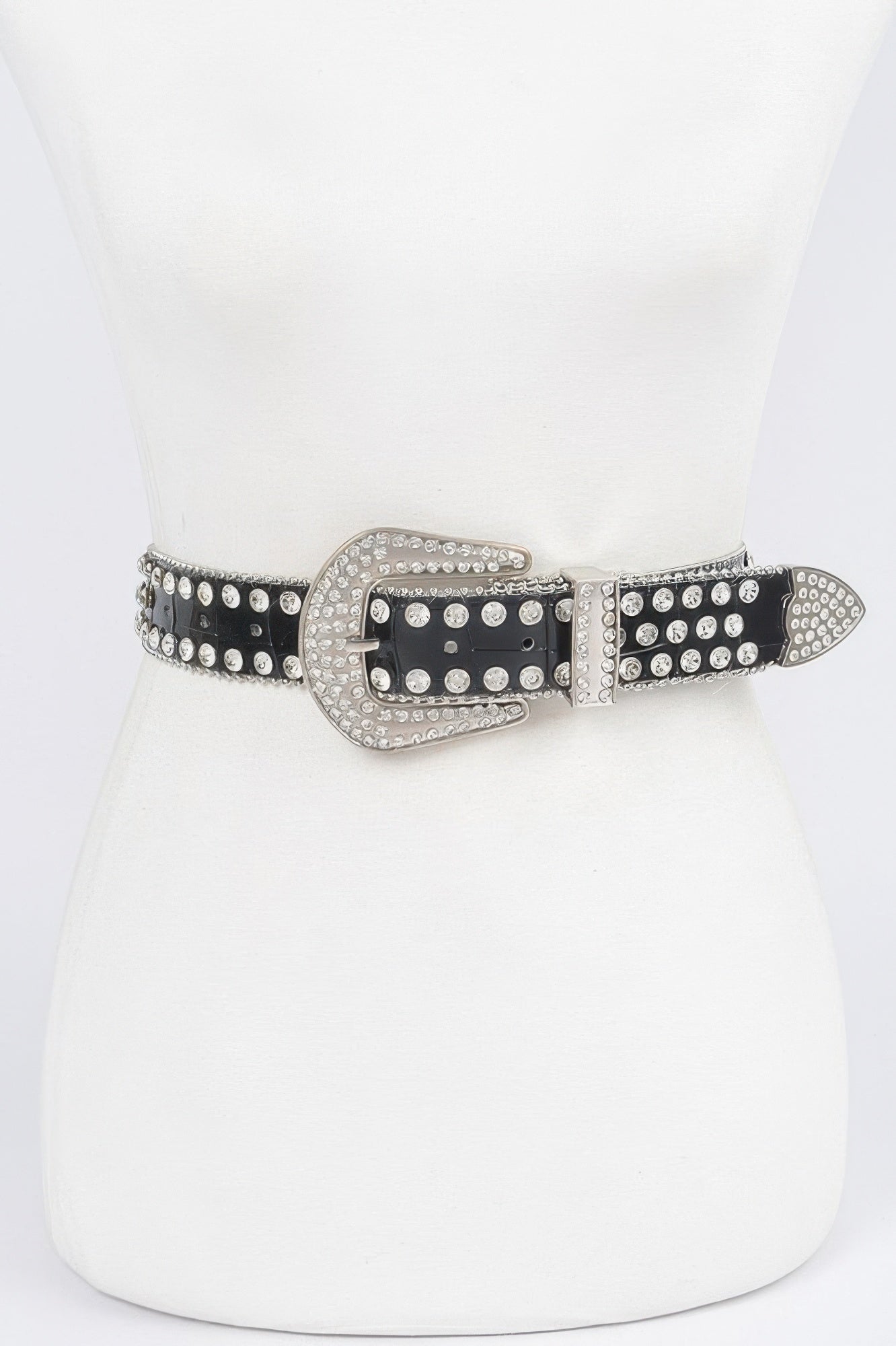 Ceinture cloutée en métal et pierres multiples