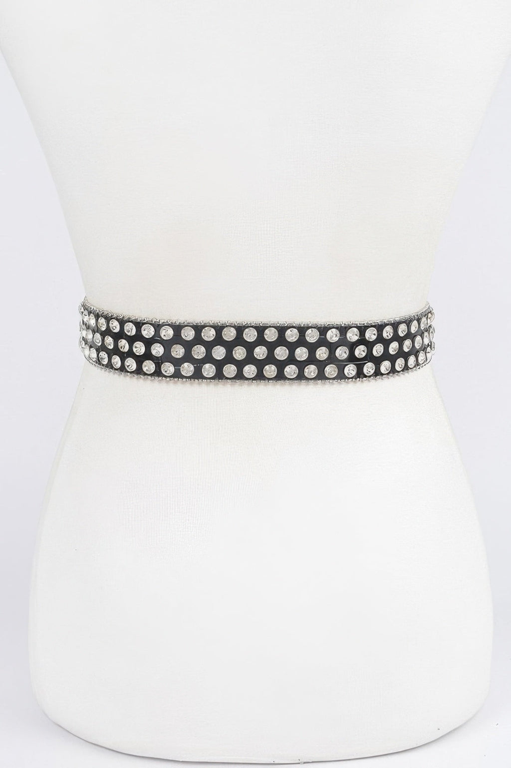 Ceinture cloutée en métal et pierres multiples