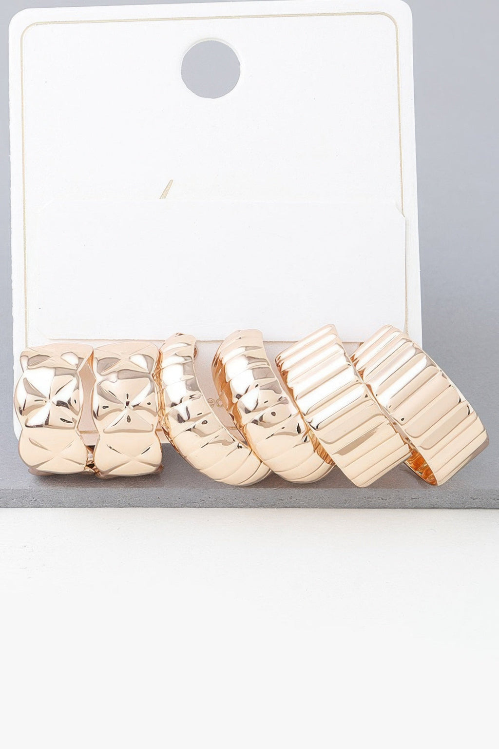 Ensemble de boucles d'oreilles créoles matelassées multiples