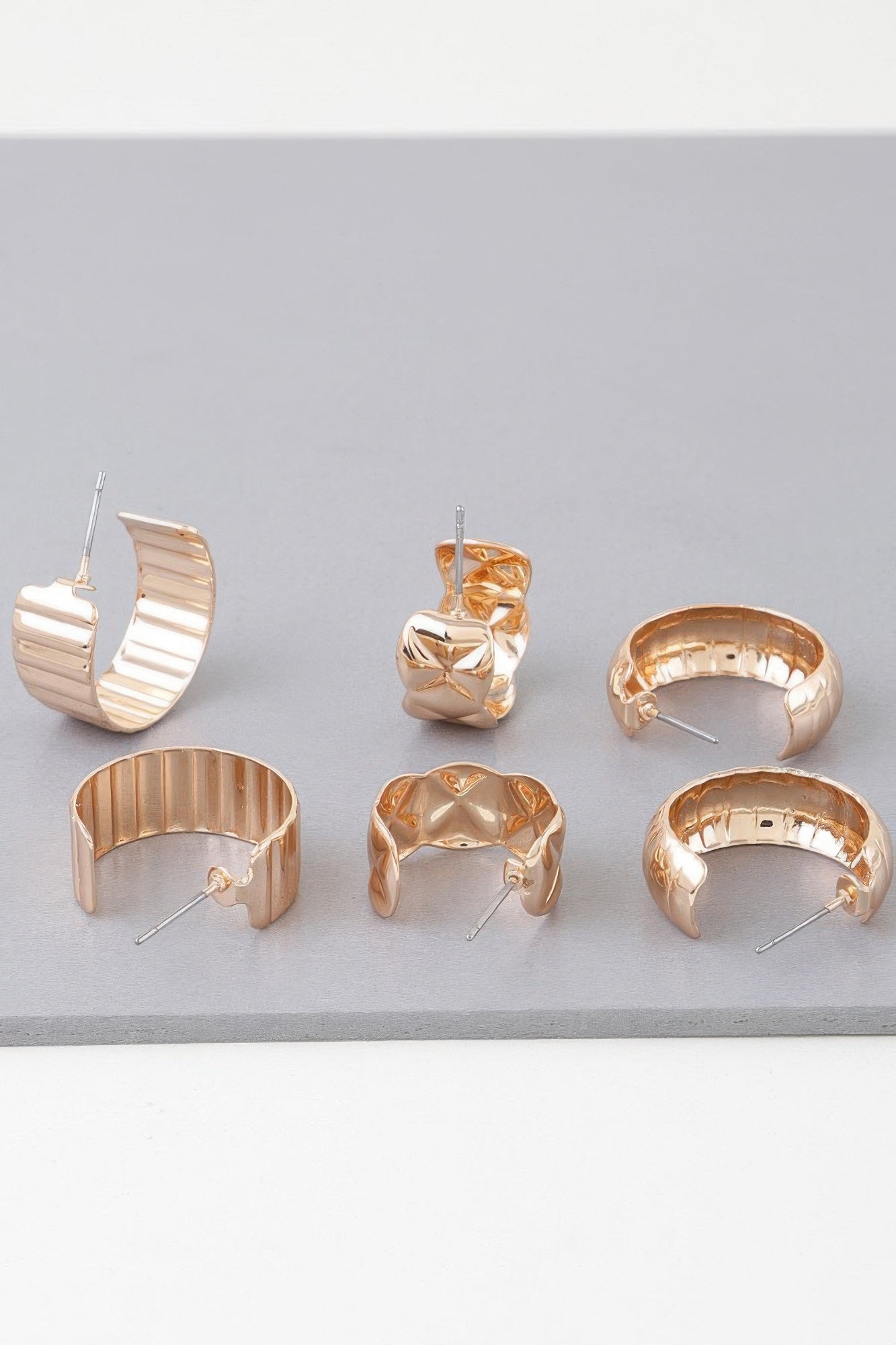 Ensemble de boucles d'oreilles créoles matelassées multiples