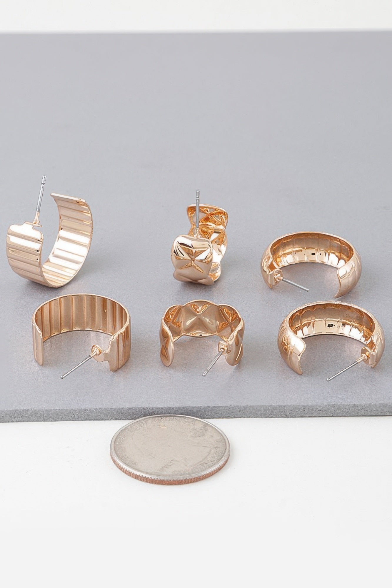 Ensemble de boucles d'oreilles créoles matelassées multiples
