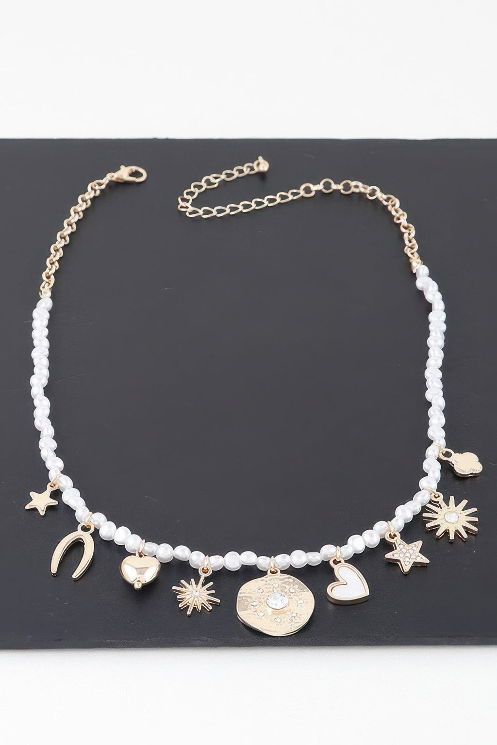 Collier multicharme avec perles