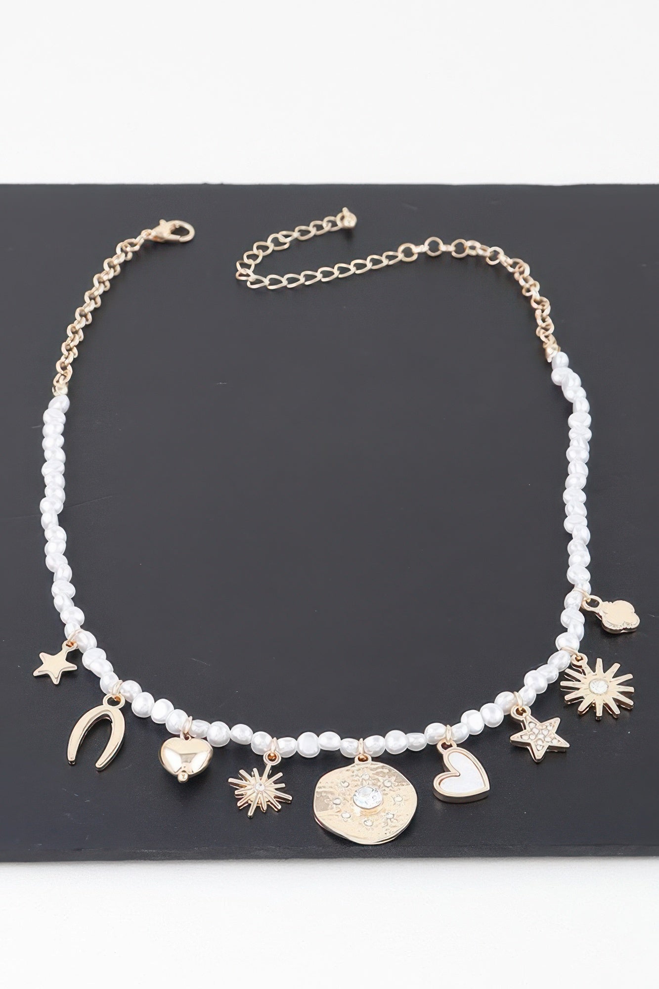 Collier multicharme avec perles