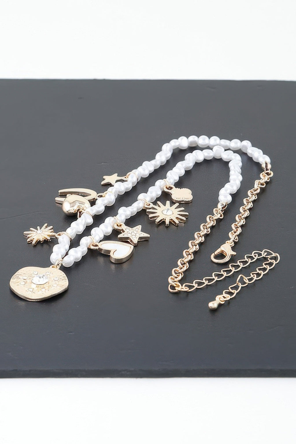 Collier multicharme avec perles
