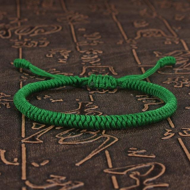 Bracelet Tressé Fait Main à Nœud Porte-Bonheur Fil Rouge Protection Ajustable Unisexe