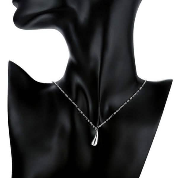 Ensemble collier, bague, crochet et boucles d'oreilles ovales