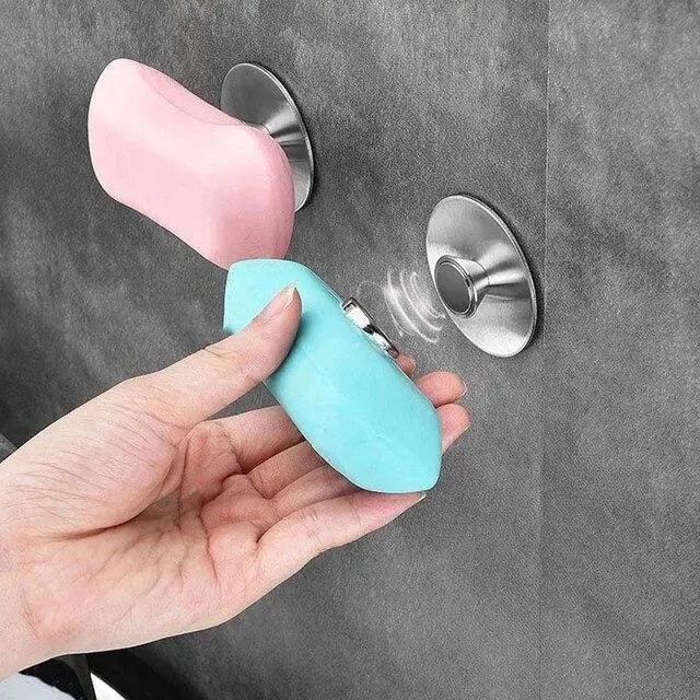 Nouveau 1PC Porte-savon magnétique sans outil antirouille Support d'éponge Porte-plat Porte-savon pour salle de bain lavabo maison Porte-savon fortement magnétique Porte-savon antirouille en acier inoxydable pour salle de bain et cuisine