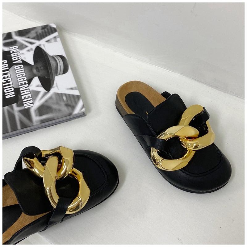 Chaîne en or Femme Pantoufle Bout fermé Chaussures mules à enfiler Bout rond Talons bas Tongs décontractées Sandales plates à enfiler Sandales à enfiler élégantes Mules Talons Chaussons