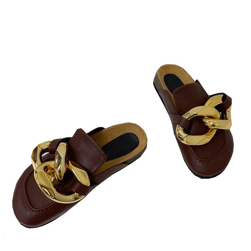 Chaîne en or Femme Pantoufle Bout fermé Chaussures mules à enfiler Bout rond Talons bas Tongs décontractées Sandales plates à enfiler Sandales à enfiler élégantes Mules Talons Chaussons