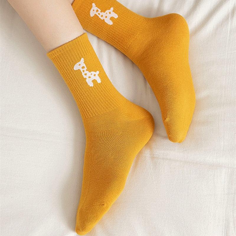 Nouvelles Chaussettes Élégantes en Coton Respirant Imprimé Fruits Chaussettes Amusantes Unisexes Couleurs Bonbon Harajuku Chaussettes Décontractées en Coton Pour Hommes et Femmes