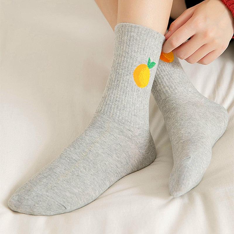 Nouvelles Chaussettes Élégantes en Coton Respirant Imprimé Fruits Chaussettes Amusantes Unisexes Couleurs Bonbon Harajuku Chaussettes Décontractées en Coton Pour Hommes et Femmes