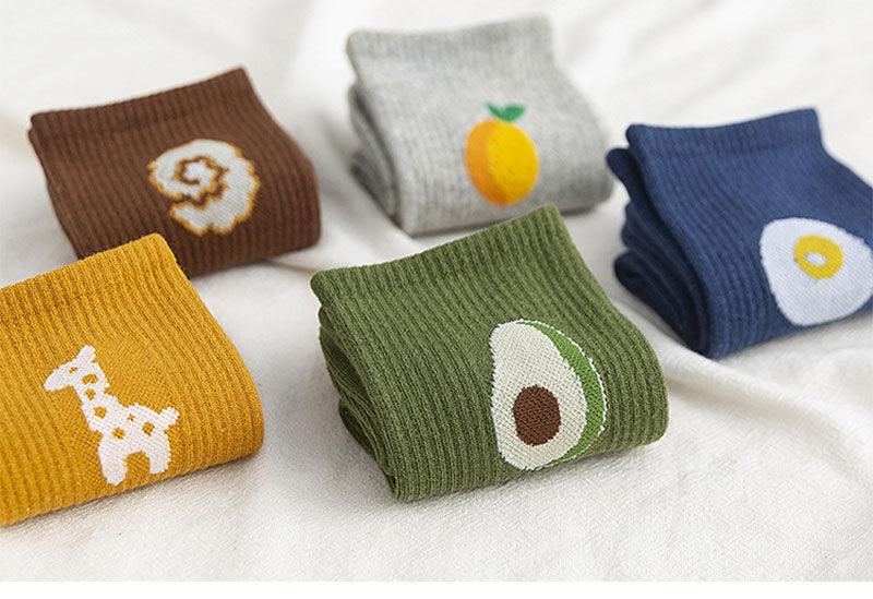 Nouvelles Chaussettes Élégantes en Coton Respirant Imprimé Fruits Chaussettes Amusantes Unisexes Couleurs Bonbon Harajuku Chaussettes Décontractées en Coton Pour Hommes et Femmes