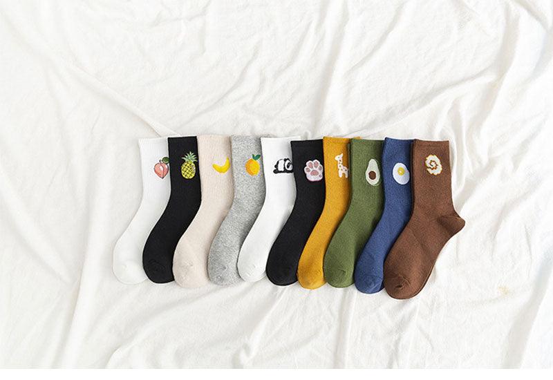 Nouvelles Chaussettes Élégantes en Coton Respirant Imprimé Fruits Chaussettes Amusantes Unisexes Couleurs Bonbon Harajuku Chaussettes Décontractées en Coton Pour Hommes et Femmes