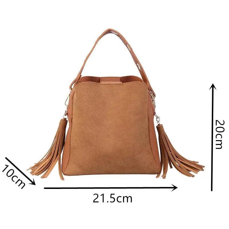 Nouveau sac seau de gommage à la mode pour femmes, sac bandoulière vintage à pompon, sac à bandoulière de haute qualité, sac à bandoulière simple pour femmes