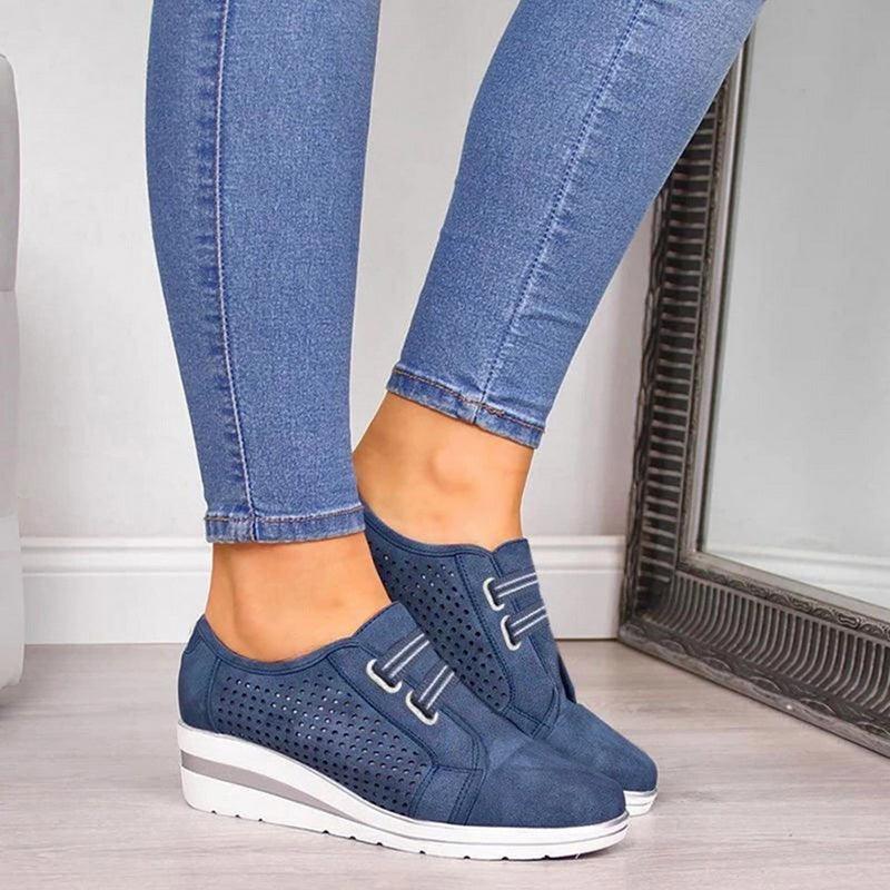 Nouvelles baskets décontractées à talons hauts pour femmes, chaussures respirantes rehaussant la hauteur, coussin d'air, baskets confortables, chaussures vulcanisées en cuir pour femmes, chaussures de marche de luxe pour femmes en extérieur