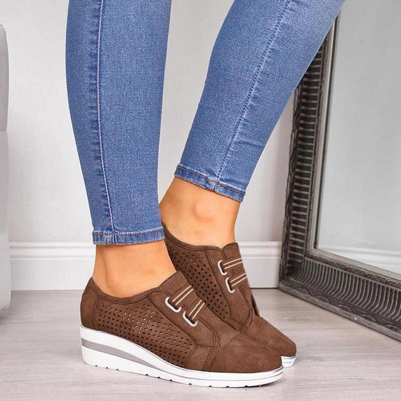 Nouvelles baskets décontractées à talons hauts pour femmes, chaussures respirantes rehaussant la hauteur, coussin d'air, baskets confortables, chaussures vulcanisées en cuir pour femmes, chaussures de marche de luxe pour femmes en extérieur