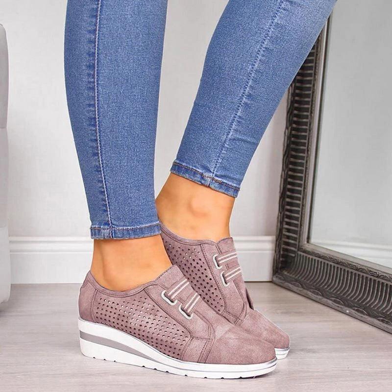 Nouvelles baskets décontractées à talons hauts pour femmes, chaussures respirantes rehaussant la hauteur, coussin d'air, baskets confortables, chaussures vulcanisées en cuir pour femmes, chaussures de marche de luxe pour femmes en extérieur