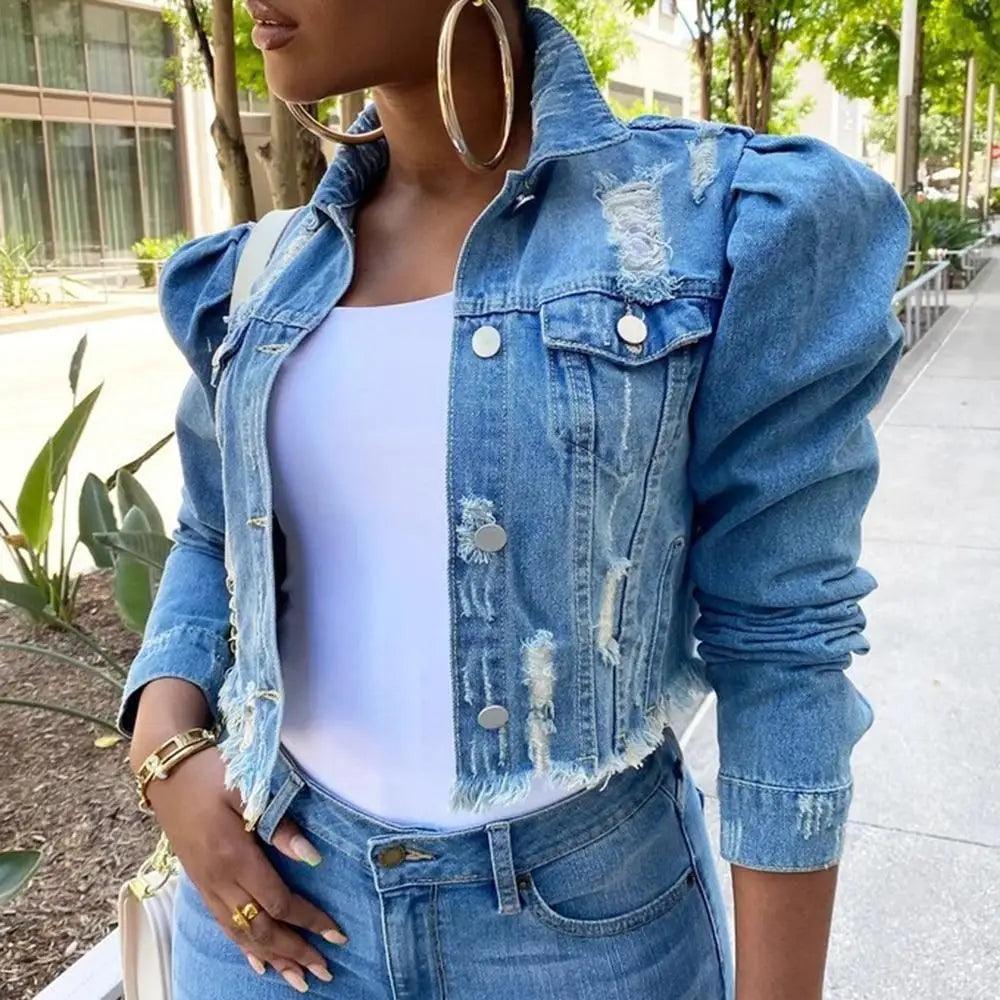 Nouvelles incroyables vestes en jean déchirées pour femmes, sexy, printemps, vintage, décontractées, courtes, à manches bouffantes, manteau d'hiver, streetwear