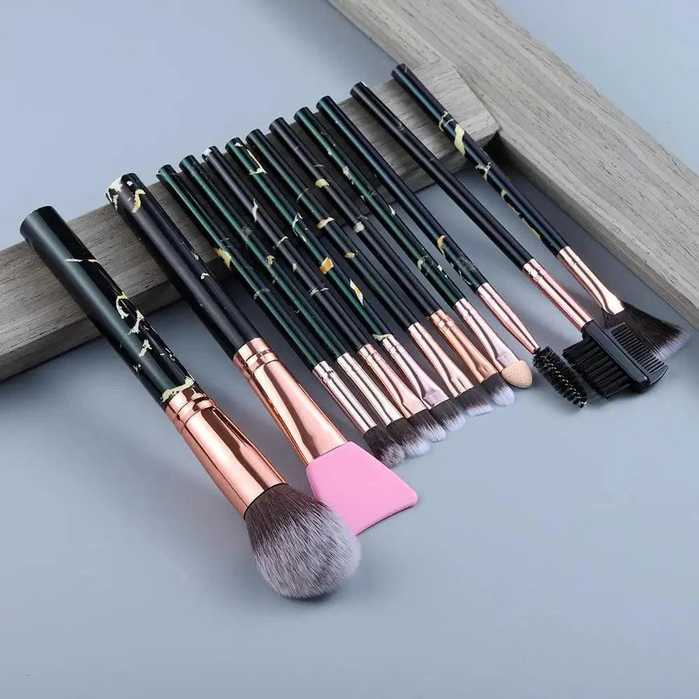Nouvel Ensemble de Pinceaux de Maquillage Luxueux 12/8/5pcs Yeux Lèvres Sourcils Peigne Cils Éponge Pinceau Ombre à Paupières Silicone Masque Facial Contour Brosses Cosmétiques
