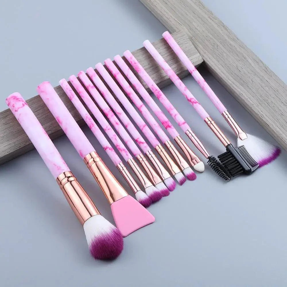 Nouvel Ensemble de Pinceaux de Maquillage Luxueux 12/8/5pcs Yeux Lèvres Sourcils Peigne Cils Éponge Pinceau Ombre à Paupières Silicone Masque Facial Contour Brosses Cosmétiques