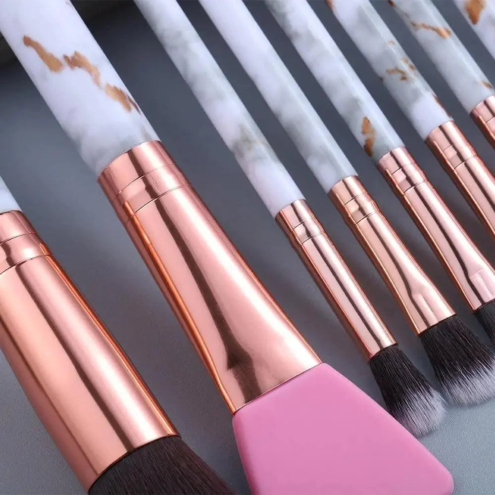 Nouvel Ensemble de Pinceaux de Maquillage Luxueux 12/8/5pcs Yeux Lèvres Sourcils Peigne Cils Éponge Pinceau Ombre à Paupières Silicone Masque Facial Contour Brosses Cosmétiques