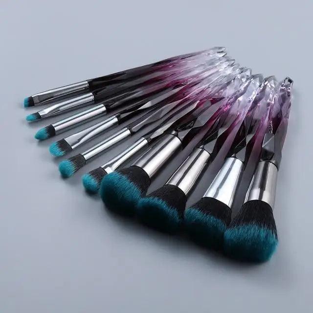 Nouvelle collection de pinceaux maquillage de luxe Cosmic Color : Pinceaux de luxe en cristal pour poudre, fond de teint, fard à paupières, sourcils et cosmétiques pour le visage. Set de pinceaux éventail.