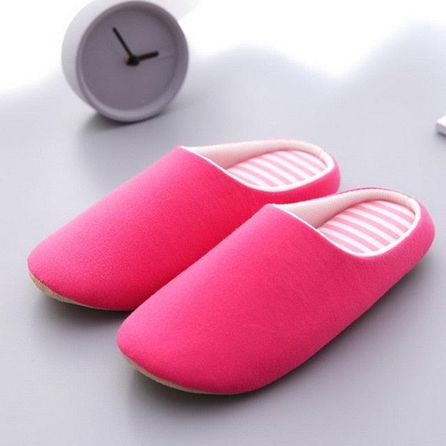 Nouvelles pantoufles de luxe moelleuses, chaudes, en fourrure, pour femme, sandales en peluche incroyables, chaussures chaudes et confortables, pantoufles moelleuses et chaudes, intérieures, confortables, en mousse à mémoire de forme, antidérapantes.