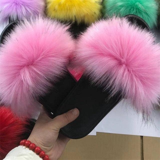 Nouvelles pantoufles de luxe moelleuses, chaudes, en fourrure, pour femme, sandales en peluche incroyables, chaussures chaudes et confortables, pantoufles moelleuses et chaudes, intérieures, confortables, en mousse à mémoire de forme, antidérapantes.