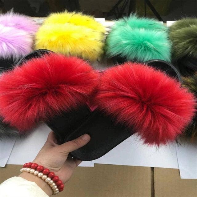 Nouvelles pantoufles de luxe moelleuses, chaudes, en fourrure, pour femme, sandales en peluche incroyables, chaussures chaudes et confortables, pantoufles moelleuses et chaudes, intérieures, confortables, en mousse à mémoire de forme, antidérapantes.