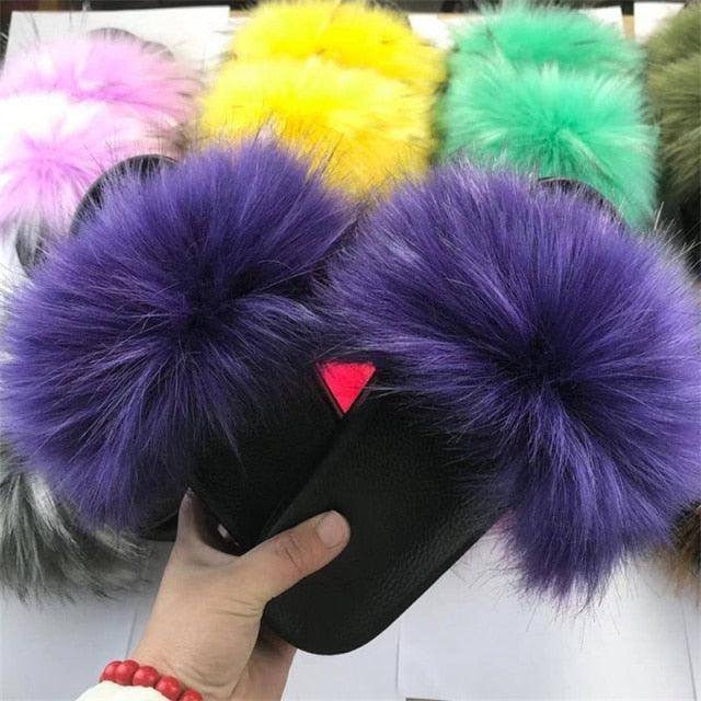 Nouvelles pantoufles de luxe moelleuses, chaudes, en fourrure, pour femme, sandales en peluche incroyables, chaussures chaudes et confortables, pantoufles moelleuses et chaudes, intérieures, confortables, en mousse à mémoire de forme, antidérapantes.