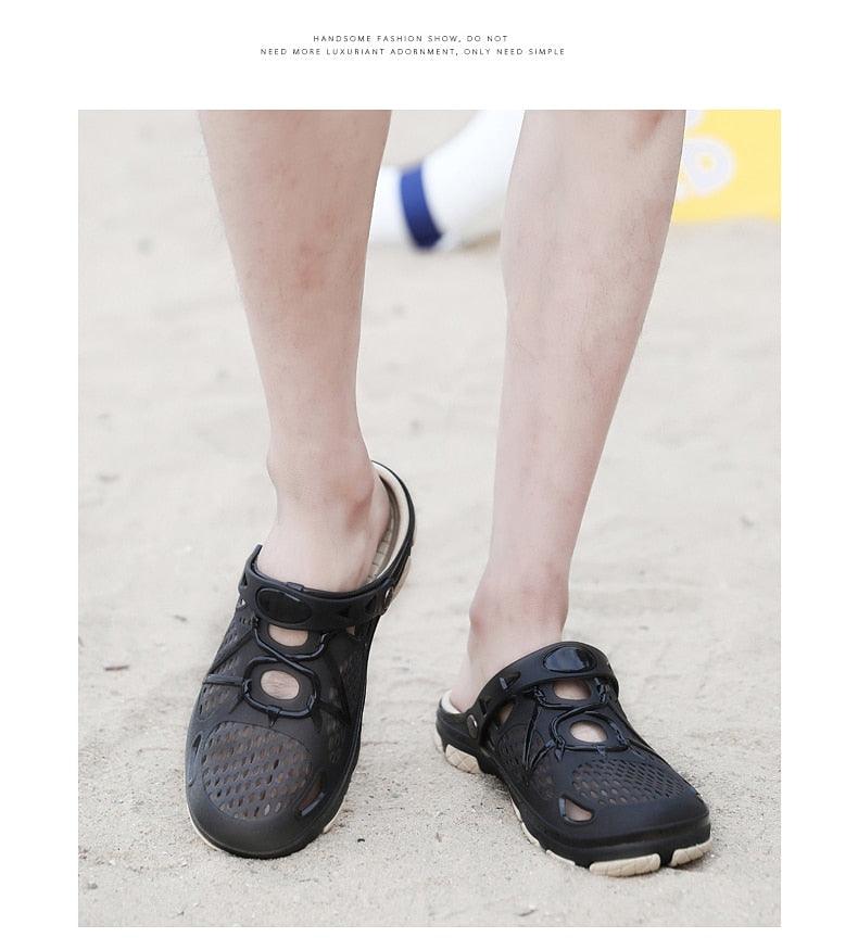 Nouvelles Sandales Homme Tongs d'Été Claquettes Chaussures Décontractées de Plage Extérieur Sandales Aquatiques Chaussures de Plage Extérieur Jardin Piscine Douche Sandales d'Été Claquettes d'Extérieur