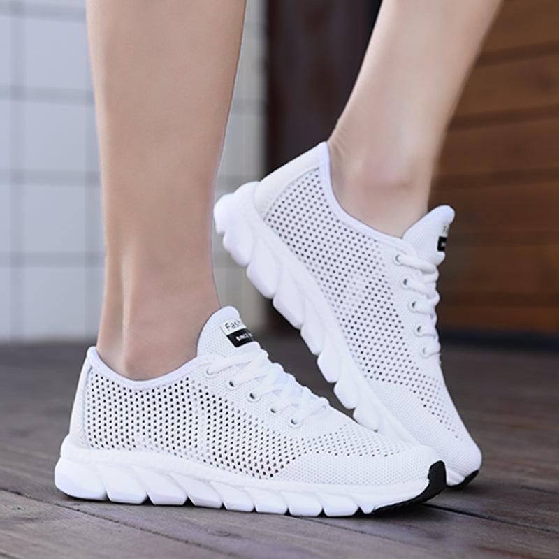 Nouvelles baskets en maille pour femmes, chaussures plates respirantes pour femmes, légères, antidérapantes, pour le sport, la course à pied, chaussures de marche à la mode, respirantes et antidérapantes pour femmes