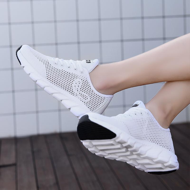 Nouvelles baskets en maille pour femmes, chaussures plates respirantes pour femmes, légères, antidérapantes, pour le sport, la course à pied, chaussures de marche à la mode, respirantes et antidérapantes pour femmes