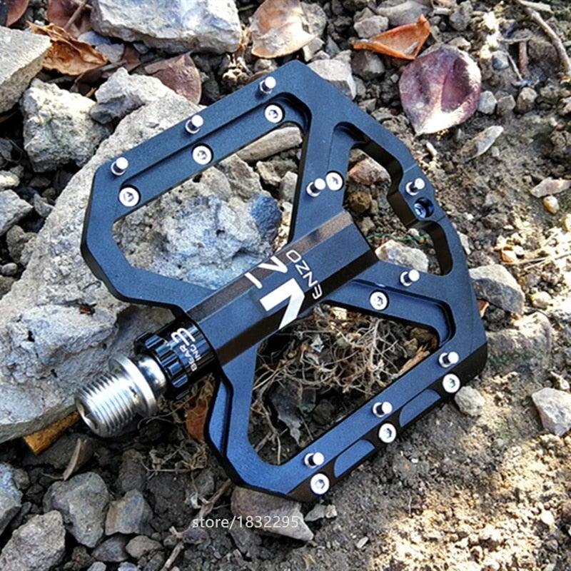Nouvelles pédales de vélo antidérapantes VTT plates en alliage 9/16 3 roulements pour vélos de route, pédales de VTT, pédales de vélo plates 9/16 légères, pédales de vélo de route à roulements scellés en fibre de carbone