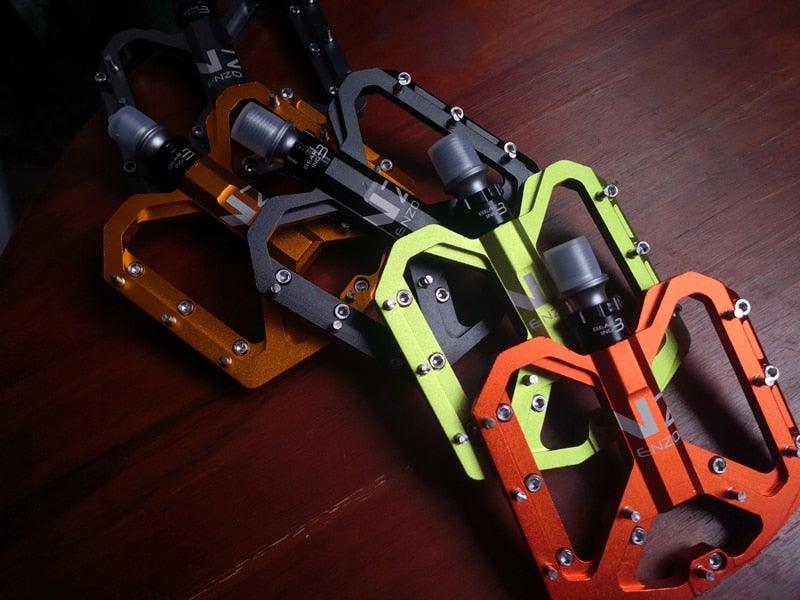 Nouvelles pédales de vélo antidérapantes VTT plates en alliage 9/16 3 roulements pour vélos de route, pédales de VTT, pédales de vélo plates 9/16 légères, pédales de vélo de route à roulements scellés en fibre de carbone