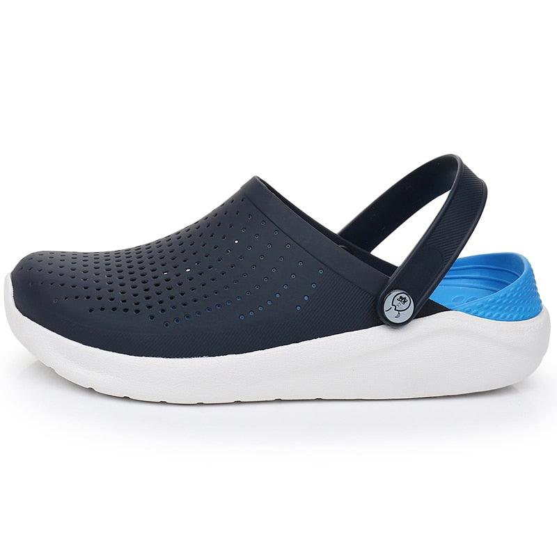 Nouvelles sandales, chaussures à trous pour hommes, sandales pour femmes, sabots, chaussures de jardin unisexes, chaussures d'eau grises, sandales légères à enfiler, chaussures d'été pour la plage, la piscine, la douche