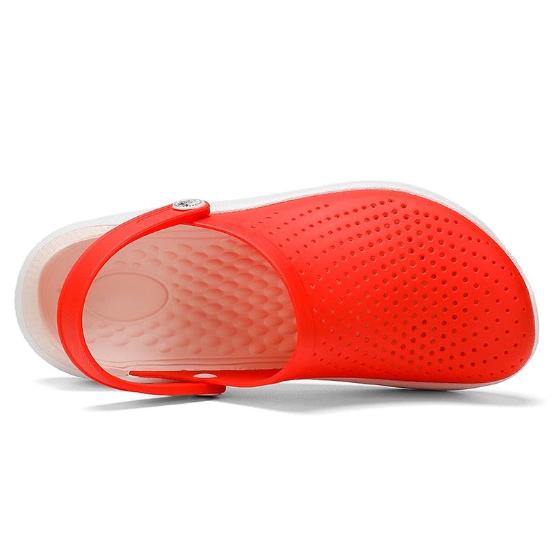Nouvelles sandales, chaussures à trous pour hommes, sandales pour femmes, sabots, chaussures de jardin unisexes, chaussures d'eau grises, sandales légères à enfiler, chaussures d'été pour la plage, la piscine, la douche