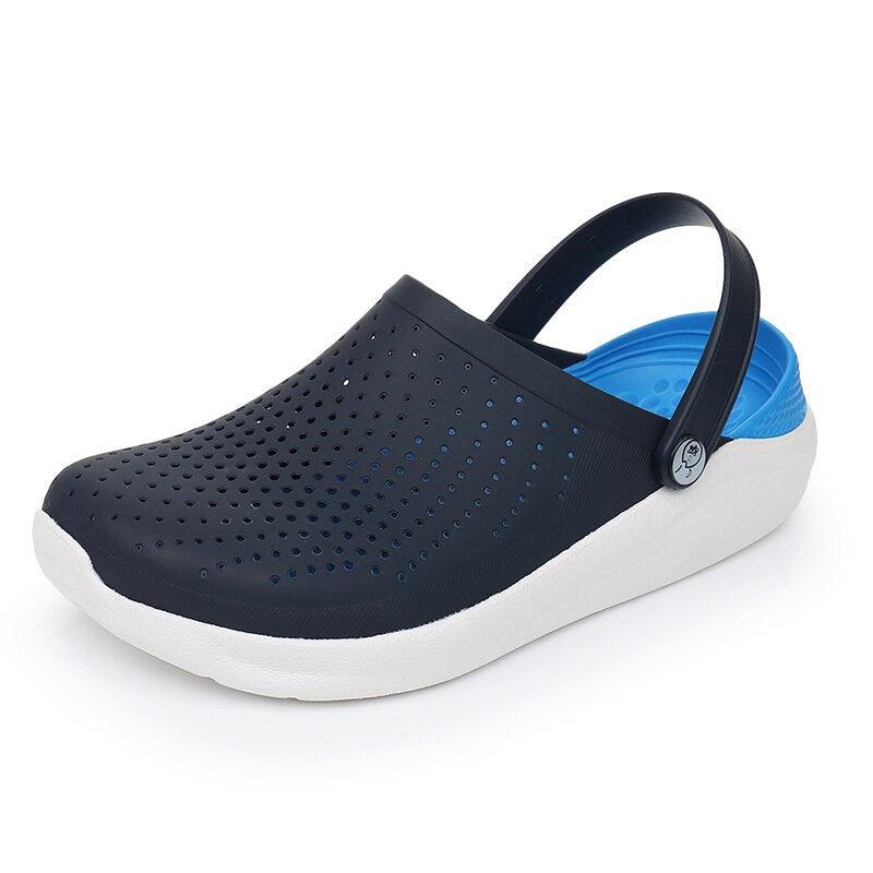 Nouvelles sandales, chaussures à trous pour hommes, sandales pour femmes, sabots, chaussures de jardin unisexes, chaussures d'eau grises, sandales légères à enfiler, chaussures d'été pour la plage, la piscine, la douche