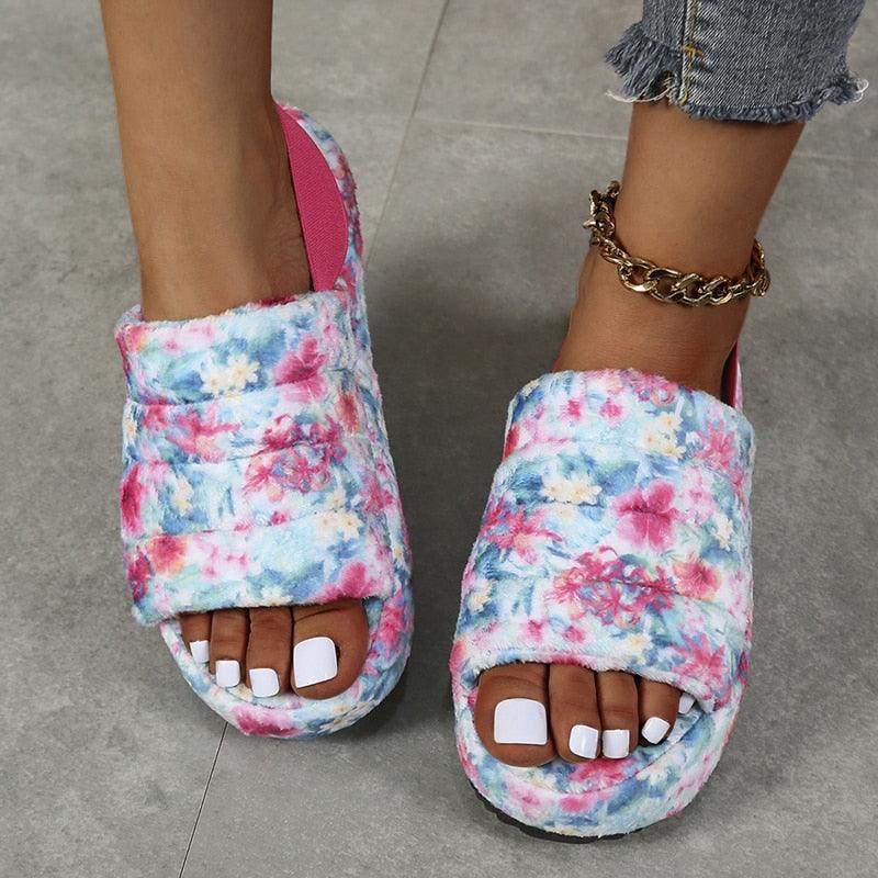 Nouvelles pantoufles plates peu profondes chaudes pour femmes décontractées d'hiver courtes en peluche maison coton mode robe tongs à bout ouvert pantoufles de diapositive confortables en mousse à mémoire de forme pour la maison