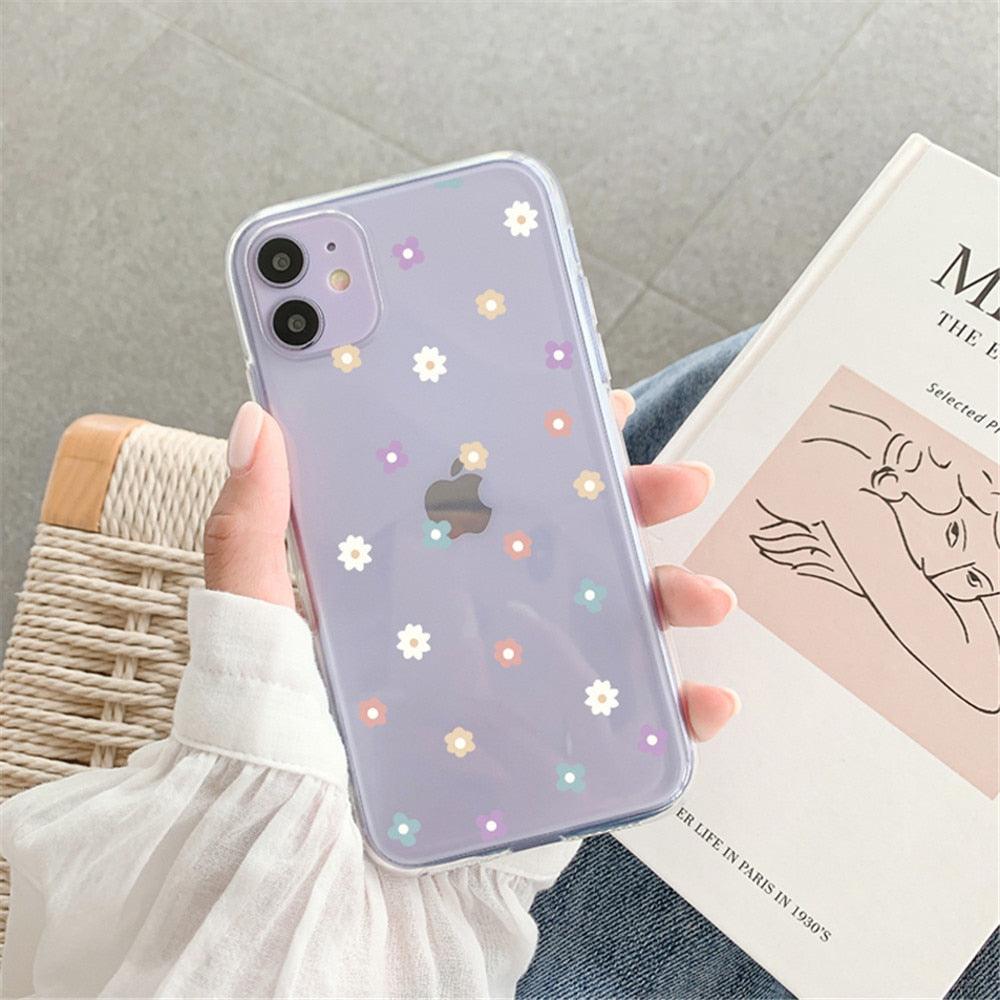 Nouvel étui de téléphone transparent en forme de cœur pour iPhone 11 12 Pro Max, coque arrière en silicone antichoc, motif cœur mignon pour femmes filles, étuis transparents souples, flexibles, durables et minces à dos rigide