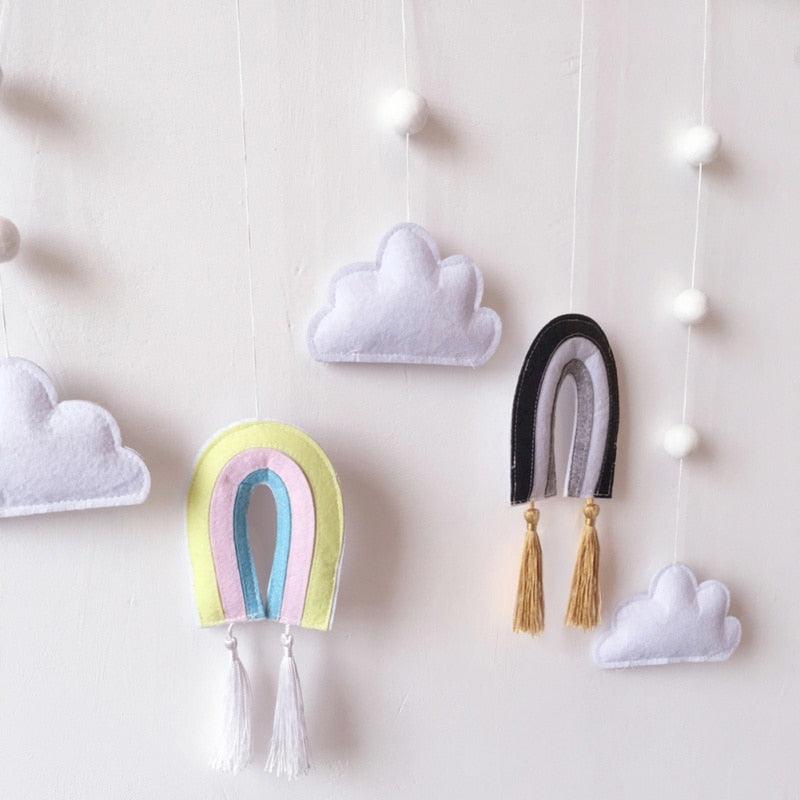 Nuage en feutre mignon de style nordique plus sain, fait à la main, suspension murale, conte de fées, ornement en bois, pompon, pendentif, décorations à suspendre pour chambre d'enfant, accessoires de photographie