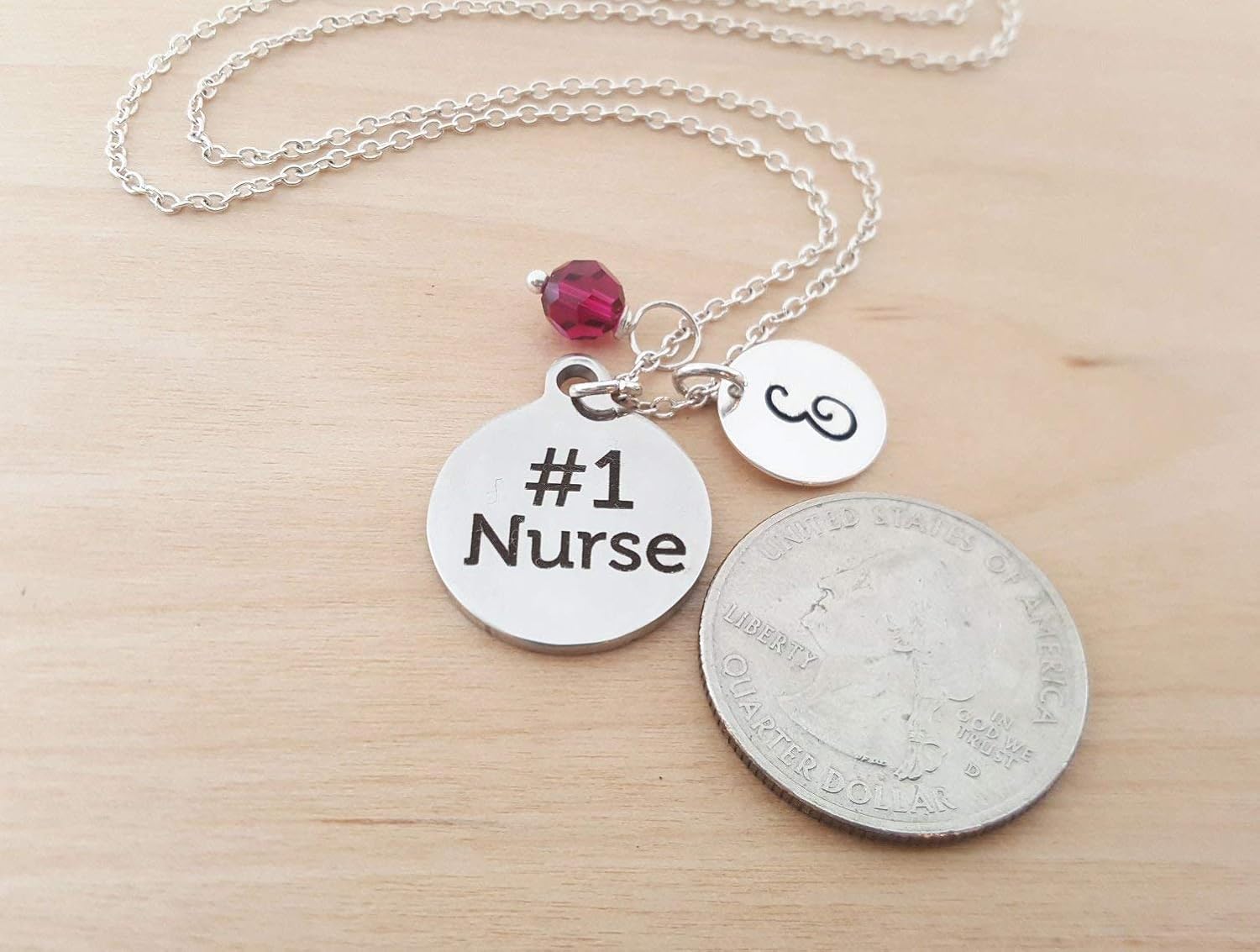 #1 Collier personnalisé en argent sterling avec breloque d'infirmière