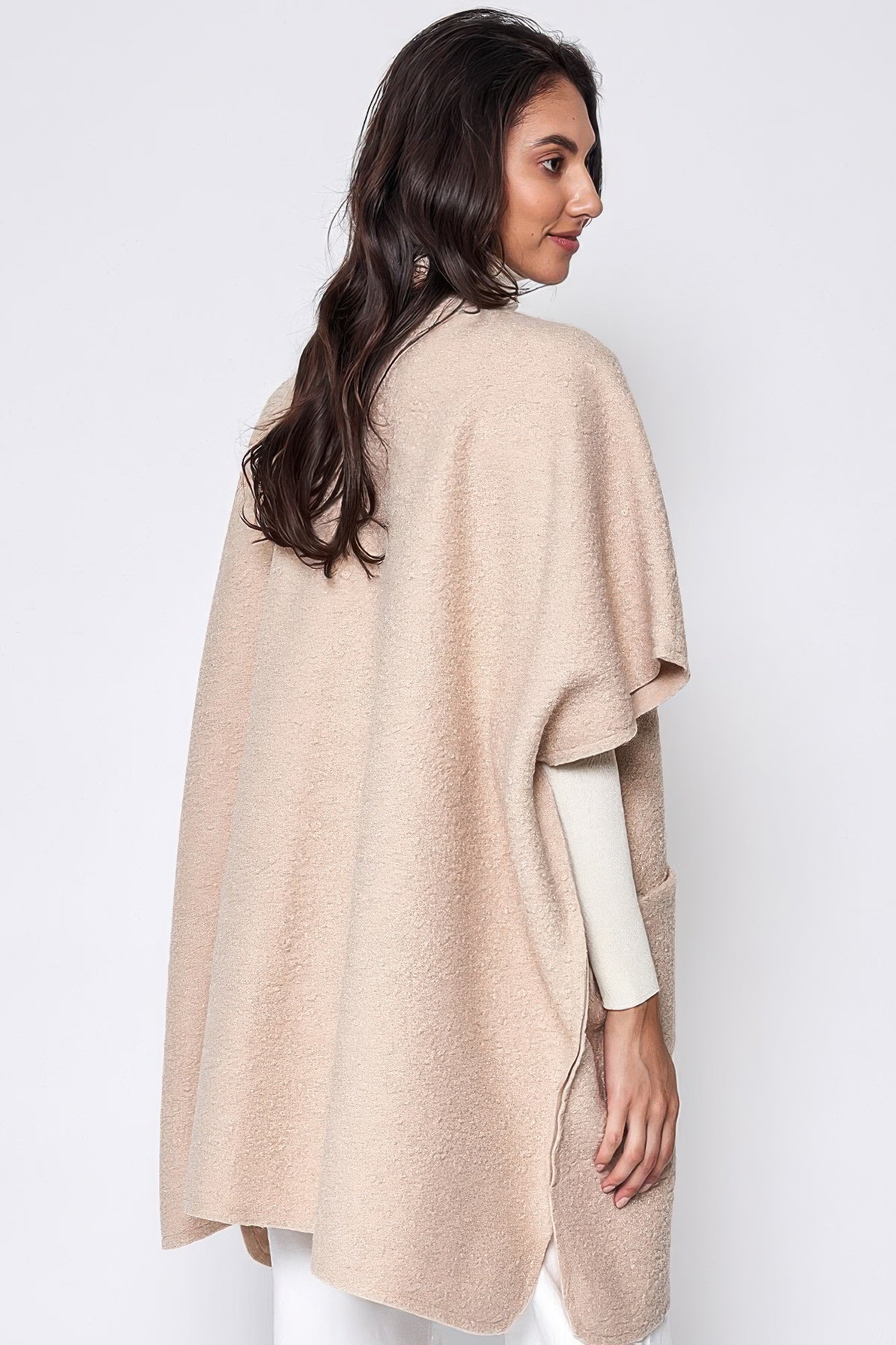Kimono à poche ouverte sur le devant