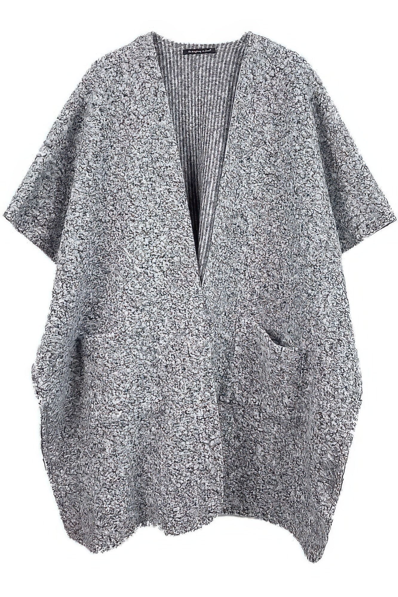 Kimono à poche ouverte sur le devant