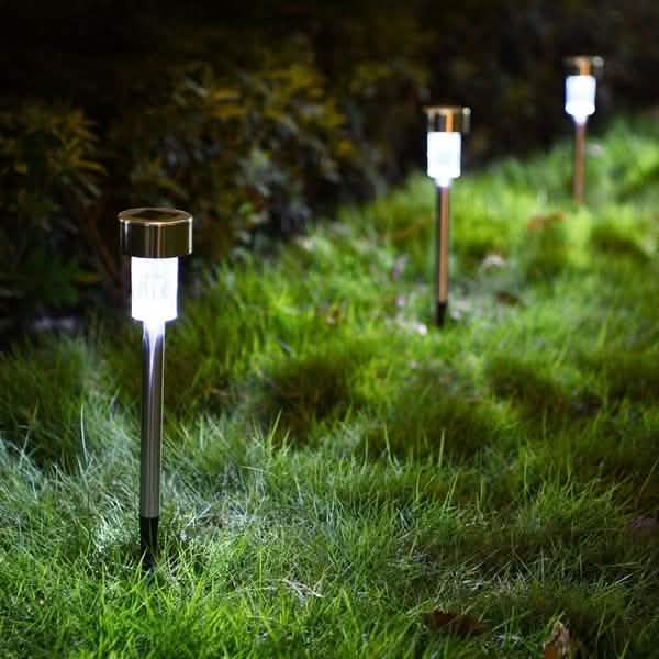 Lampes solaires LED extérieures et lampes LED de jardin